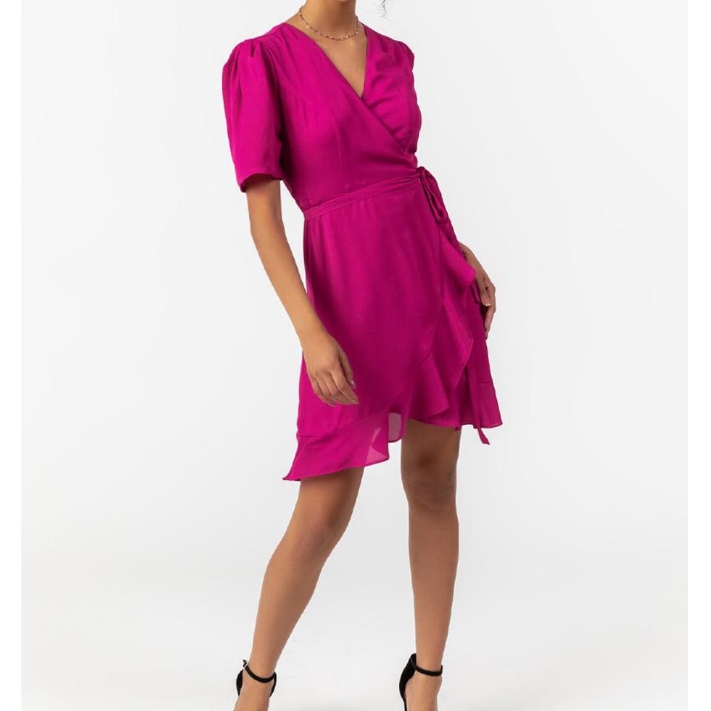 KEMBLE SHORT SLEEVE WRAP DRESS
